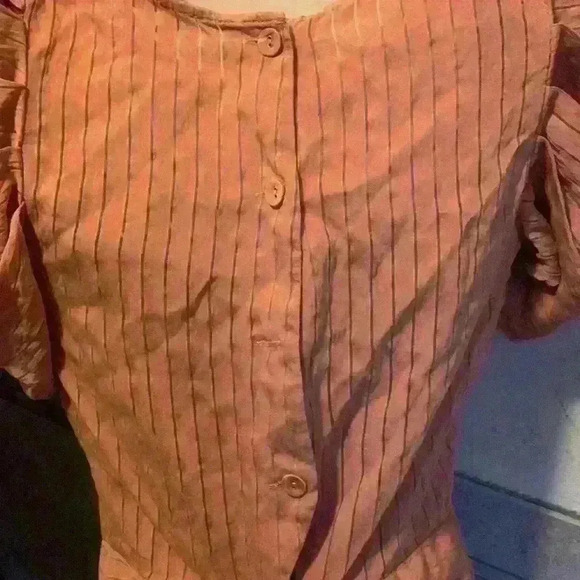 Woman’s Top size s - Picture 3 of 8